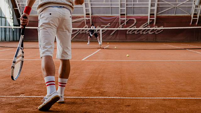 Tenis: ¿cómo mejorar la potencia de tu saque?